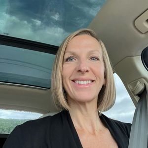 Meet your Posher, Megan